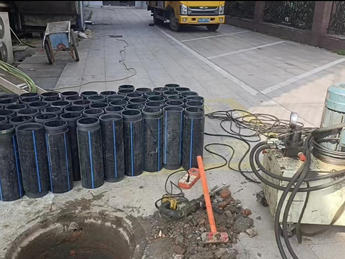 浦口PE置换管厂家 DN315置换管 非开挖管短管置换